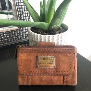 FOSSIL wallet